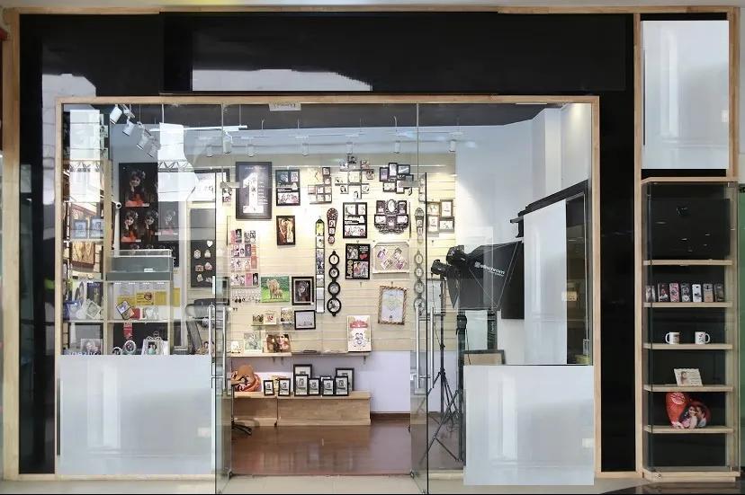 lateef photo studio